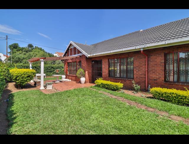 3 BEDROOM SIMPLEX TO LET IN SCOTTSVILLE